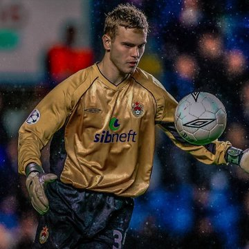 40岁阿金费耶夫效力莫斯科中央陆军35年,创多项纪录|俄罗斯|门将|伊戈尔·阿金费耶夫|俄罗斯足球|足球_新浪体育_新浪新闻